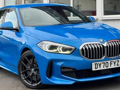 Used BMW 118 M Sport 140 HP (102 kW) 2020 Blue Hatchback