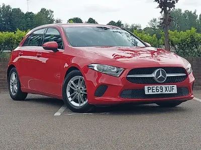 Used Mercedes A180 SE 116 HP (85 kW) 2019 Red Hatchback