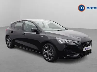 Used Ford Focus ST-Line 155 HP (114 kW) 2023 Black Hatchback