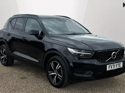 Used Volvo XC40 R-Design 163 HP (119 kW) 2021 Black SUV