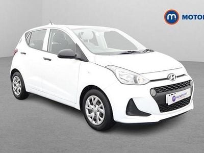 Used Hyundai i10 67 HP (49 kW) 2019 White Hatchback