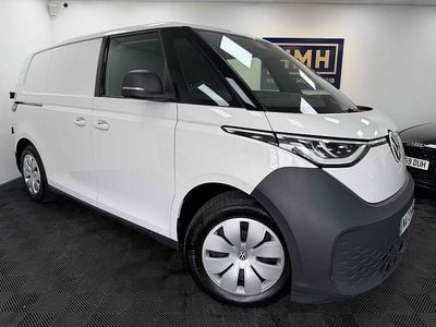 Used VW ID. Buzz Pro 150 kW (204 HP) 2024 White MPV