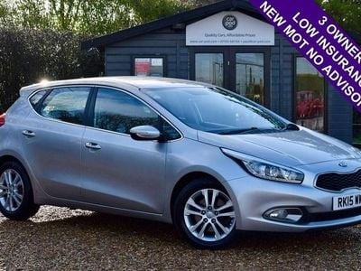 Silver Used 2015 Kia Ceed Hatchback | £4,995 (Good price)