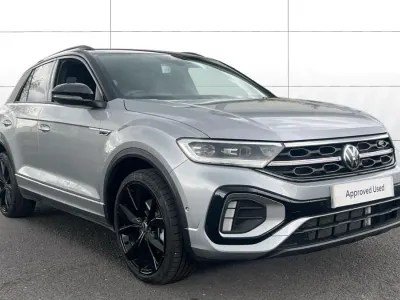 Usado VW T-Roc Black Edition 150 HP (110 kW) 2026 Prateado SUV