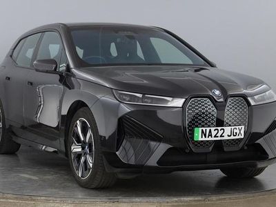 BMW iX