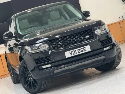 Used Land Rover Range Rover Vogue 306 HP (225 kW) 2015 Black SUV
