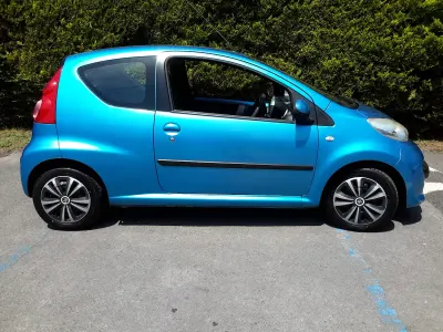 Used Peugeot 107 68 HP (50 kW) 2007 Blue monaco Hatchback