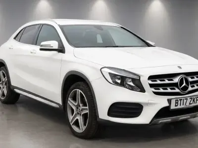 Begagnad Mercedes GLA200 AMG line 156 HK (114 kW) 2017 Vit SUV