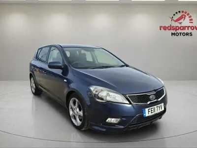 Used Kia Ceed 113 HP (83 kW) 2011 Blue Hatchback