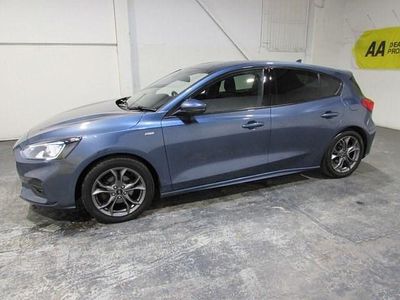 Używany Ford Focus ST-Line 125 KM (91 kW) 2019 Niebieski Hatchback