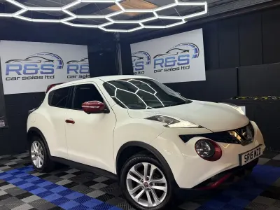 Used Nissan Juke Acenta Premium 115 HP (84 kW) 2015 White SUV