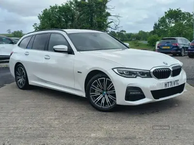 Used BMW 330e M Sport 288 HP (211 kW) 2022 White Estate