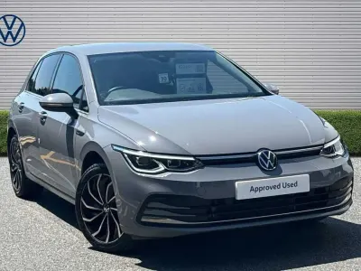 Used VW Golf VIII Edition 150 HP (110 kW) 2023 Grey Hatchback