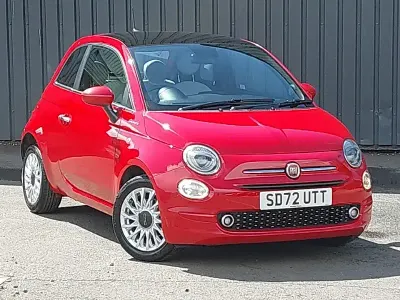 Used Fiat 500 Dolcevita 70 HP (51 kW) 2022 Red Hatchback