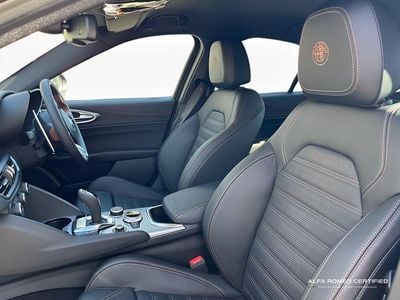 New Alfa Romeo Giulia 276 HP (202 kW) 2026 Black Sedan