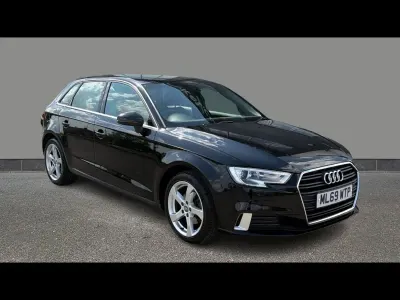 Begagnad Audi A3 Sport 2019 Svart Sedan