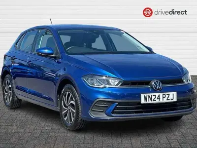 Used VW Polo Life 95 HP (69 kW) 2024 Blue Hatchback