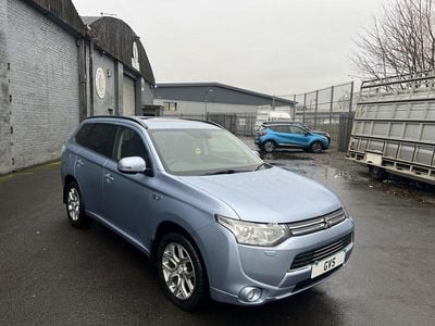 Mitsubishi Outlander P-HEV