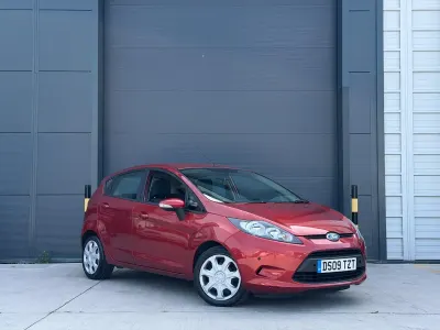 Used Ford Fiesta Style 96 HP (70 kW) 2009 Red Hatchback