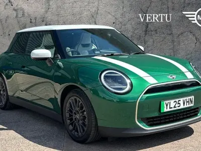 Used Mini Cooper Exclusive 135 kW (184 HP) 2026 Hatchback
