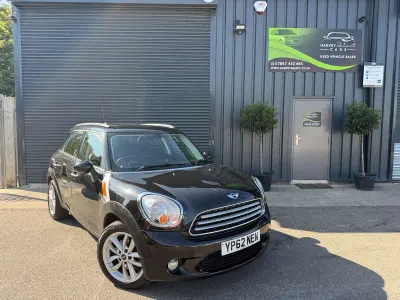 Used Mini Cooper D 112 HP (82 kW) 2012 Black Hatchback