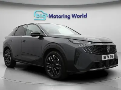 Second-hand Peugeot 3008 Allure 136 CP (100 kW) 2025 Gri SUV