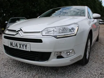 Used Citroën C5 VTR Sport 160 HP (117 kW) 2014 White Sedan