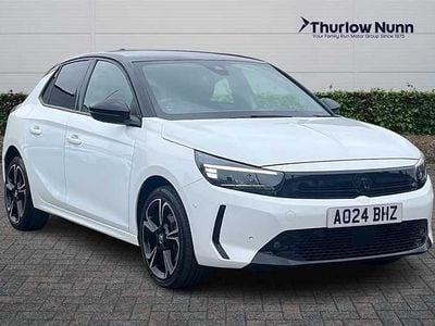 Used Vauxhall Corsa 100 HP (73 kW) 2024 White Hatchback