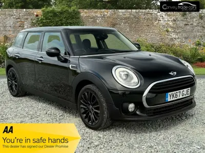 Usado Mini Cooper D Clubman 148 CV (108 kW) 2017 Negro Familiar