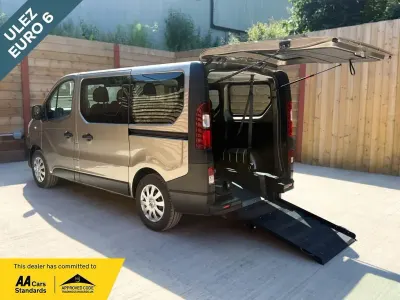 Used Renault Trafic Business 2019 Beige MPV