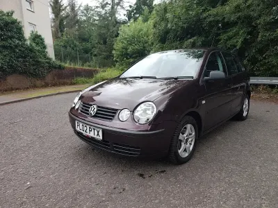 Used VW Polo S 75 HP (55 kW) 2002 Red Hatchback