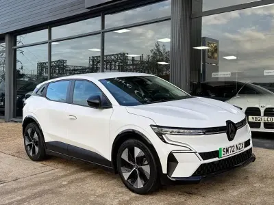 Used Renault Mégane Equilibre 160 kW (218 HP) 2022 White Hatchback