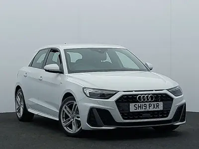 Used Audi A1 S-Line 150 HP (110 kW) 2019 White SUV
