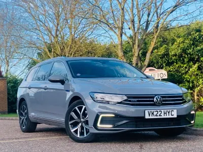 Used VW Passat GTE 218 HP (160 kW) 2022 Grey Estate