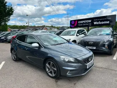 Used Volvo V40 R-Design 115 HP (84 kW) 2013 Grey Hatchback