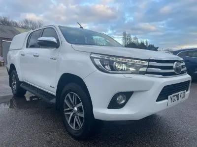 Used Toyota HiLux 150 HP (110 kW) 2020 White Pickup