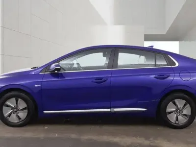 Used Hyundai Ioniq Premium 141 HP (103 kW) 2021 Blue Hatchback