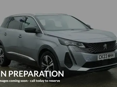 Second-hand Peugeot 5008 GTi 131 CP (96 kW) 2023 Gri SUV