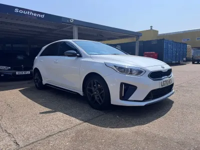 Used Kia Ceed GT-Line 136 HP (100 kW) 2020 White Hatchback
