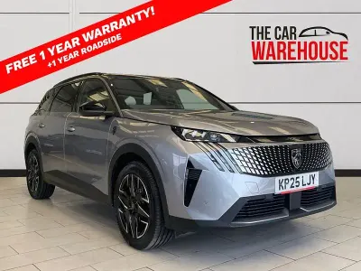 Usado Peugeot 5008 GTi 134 HP (98 kW) 2025 Cinzento SUV