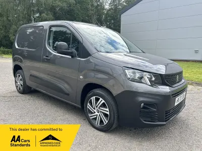 Used Peugeot Partner 131 HP (96 kW) 2020 Grey MPV