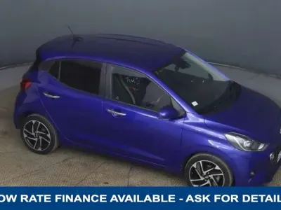Used Hyundai i10 Premium 2023 Blue Hatchback