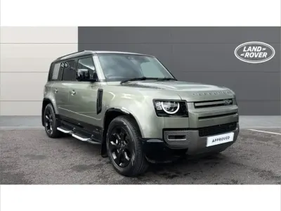 Usado Land Rover Defender Dynamic 404 HP (297 kW) 2022 Verde SUV