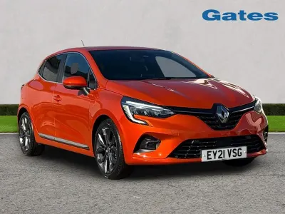 Usado Renault Clio V Version S 2021 Naranja Utilitario