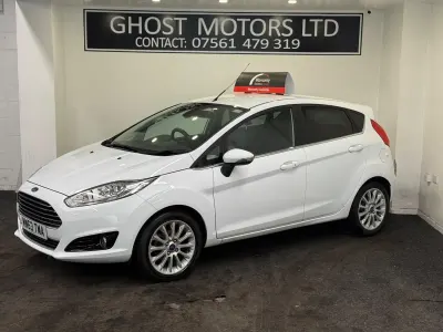 Used Ford Fiesta Titanium X 125 HP (91 kW) 2013 White Hatchback