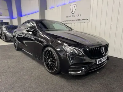Usado Mercedes E300