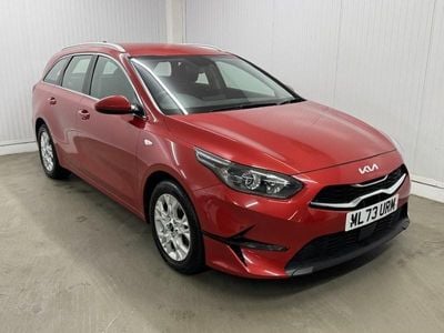 Used Kia Ceed 2023 Red Hatchback