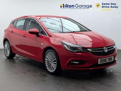 Used Vauxhall Astra Elite 150 HP (110 kW) 2016 Red Hatchback