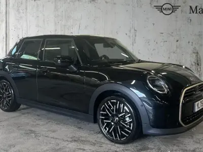 Used Mini Cooper Hatch 114 kW (156 HP) 2026 Black Hatchback