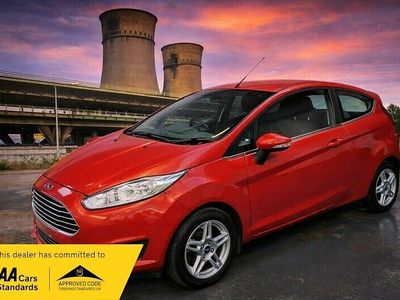 Used Ford Fiesta Zetec 82 HP (60 kW) 2013 Red Hatchback